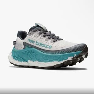 New Balance Women’s Fresh Foam X More Trail V3 Running Shoe 9.5 Grey Green